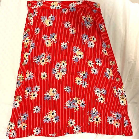 Madewell red floral midi skirt - Picture 1 of 3